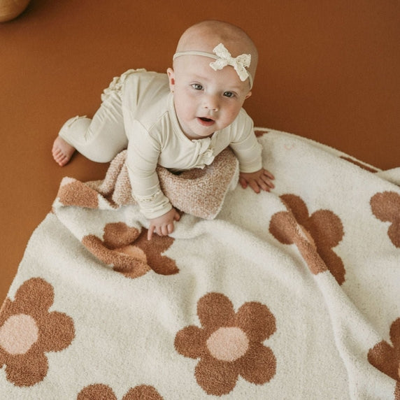 Daisy Plush Blanket