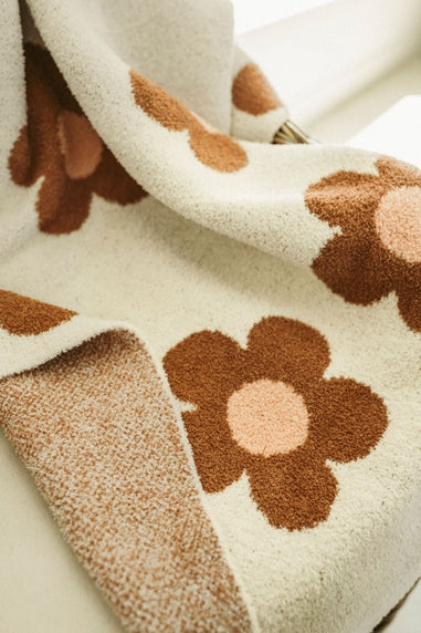 Daisy Plush Blanket