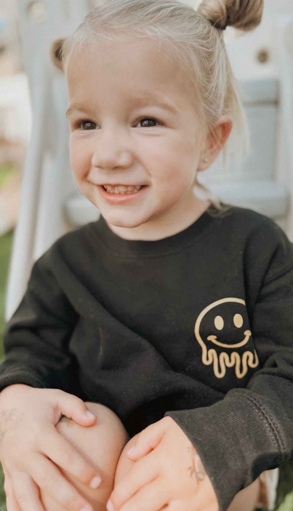 Smiley Drip Pullover