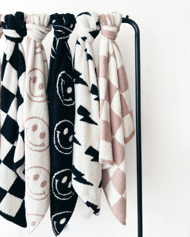 Fuzzy Blanket | Blush Checkered