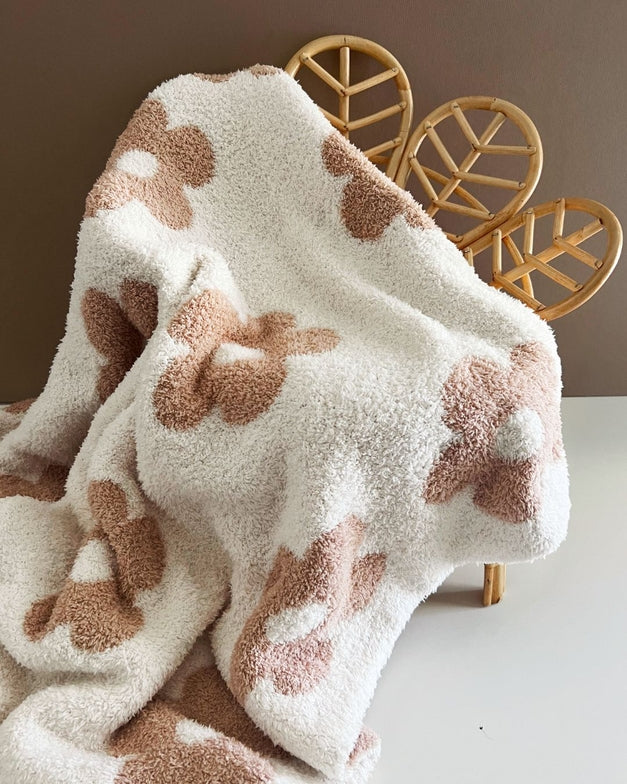 Fuzzy Blanket | Blush Daisy